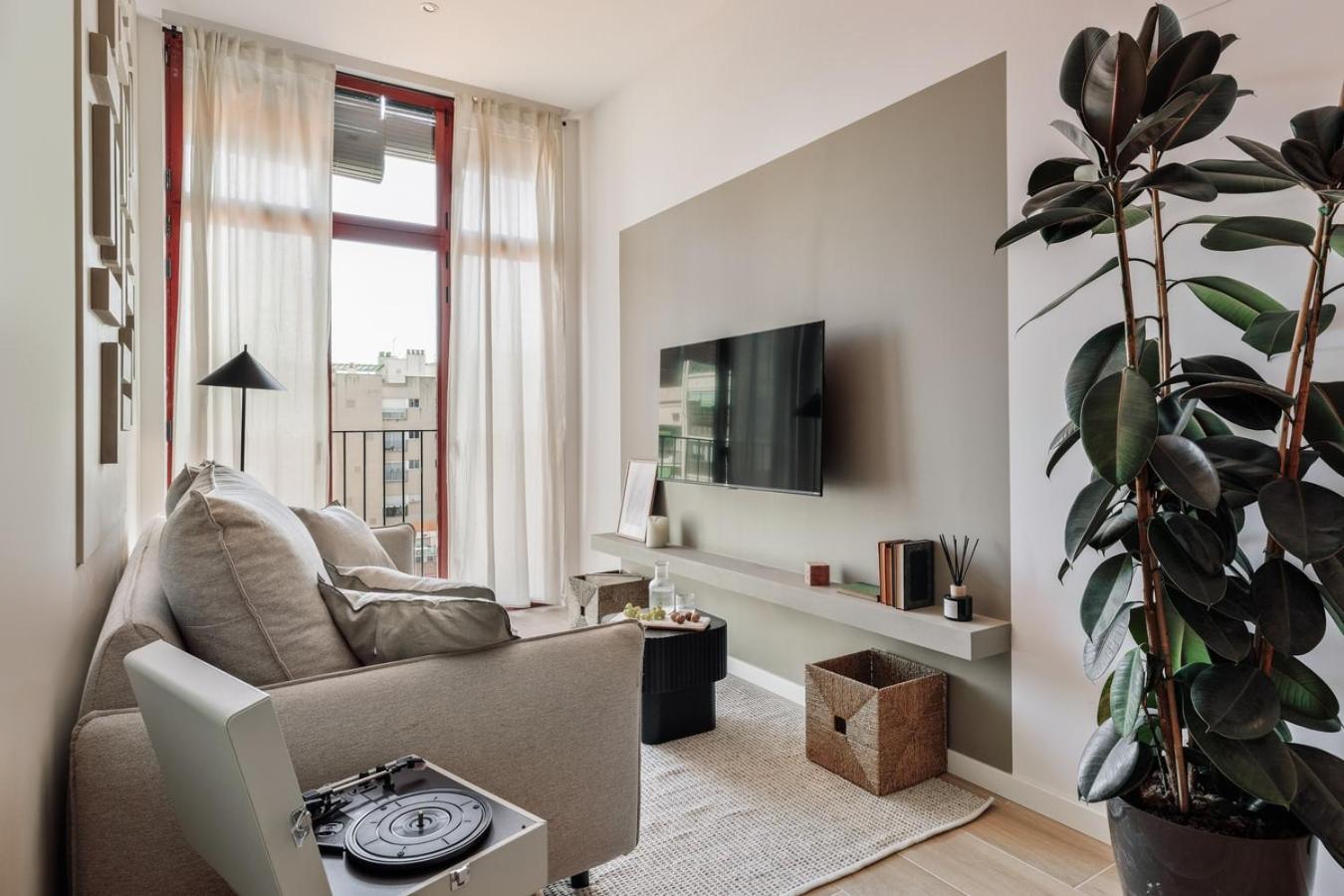 Vent - 2 Bedrooms In Sant Antoni Apartment Barcelona
